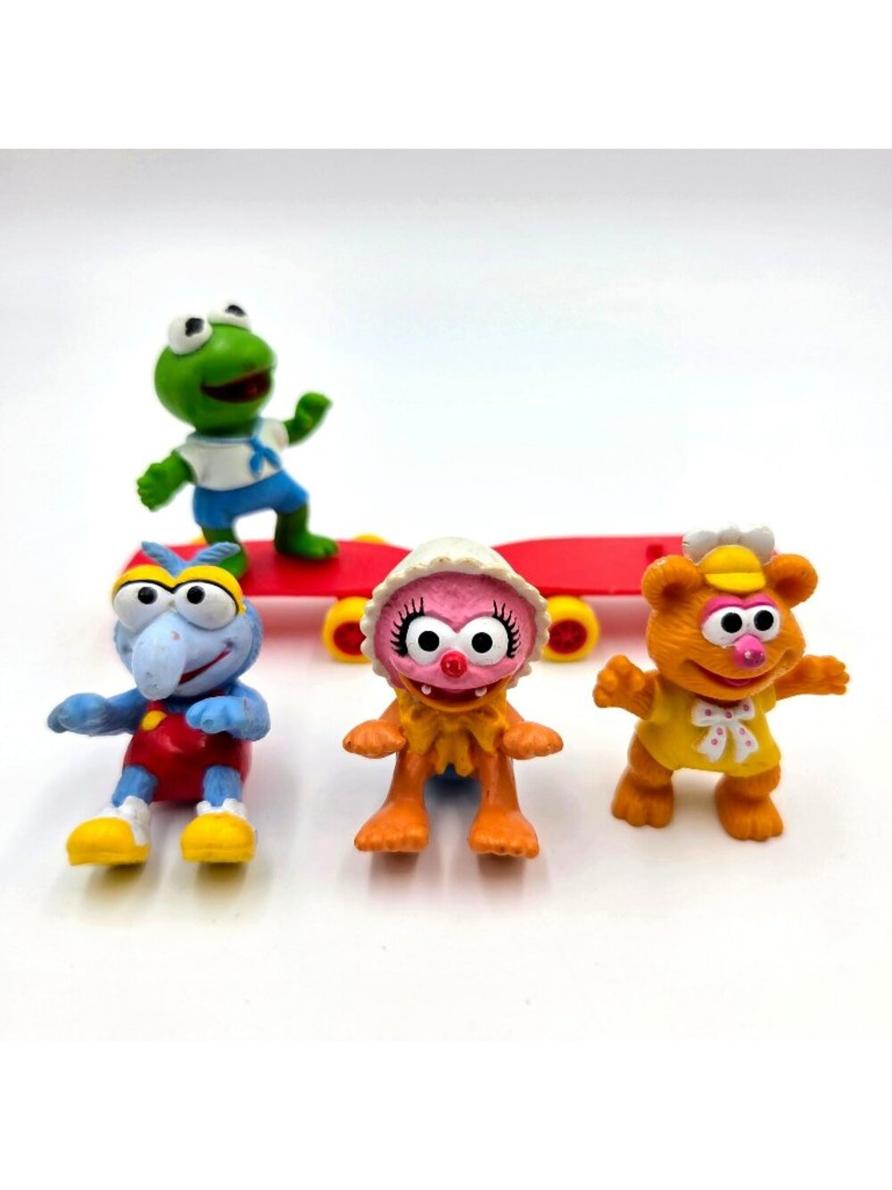 McDonald’s Muppet Babies Figures Skateboard Happy Meal 1986 Kermit Gonzo Animal